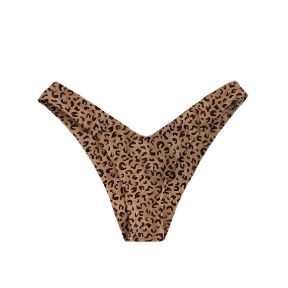 Medium/Large Pink Colada Mocha Leopard Bikini - Picture 6 of 7